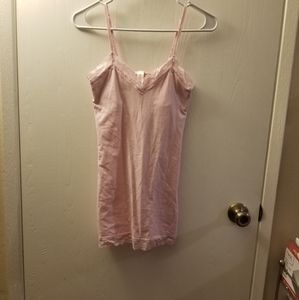 🏷4/25 Lot of 4 no boundries camisoles